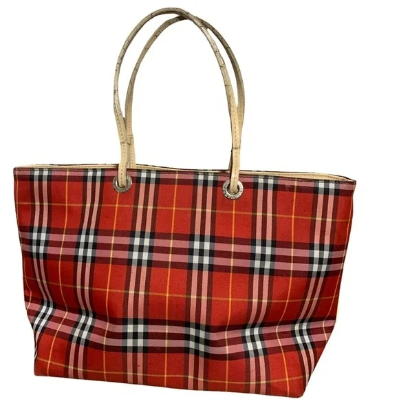 Burberry Women’s Vintage Nova Check Tote Patch Pocket Bag with Cream Accents - Picture 3 of 10